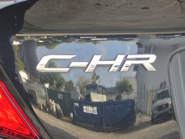 Used 2021 Toyota C-HR LE FWD image 9