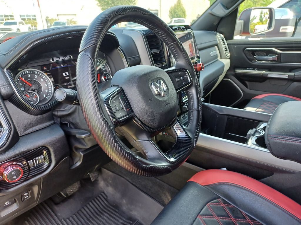 Used 2021 RAM 1500 Laramie w/ Sport Appearance Package AWD/4WD image 8