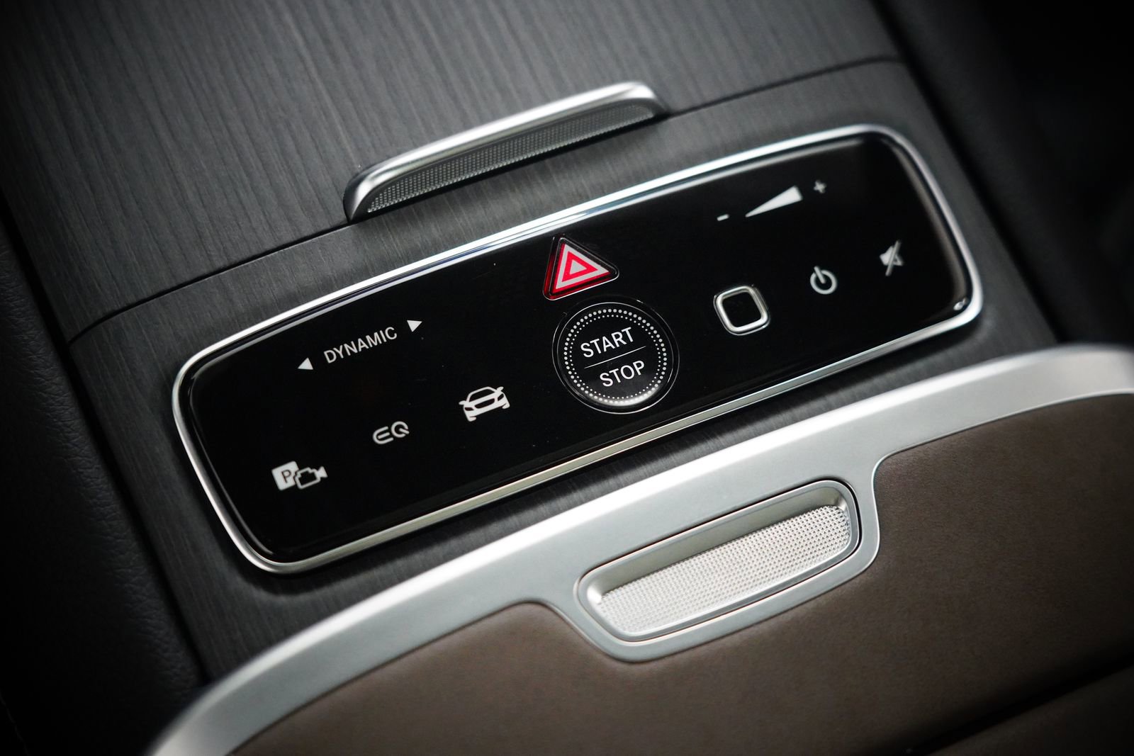 Used 2026 Mercedes-Benz EQS 550 4MATIC SUV image 30