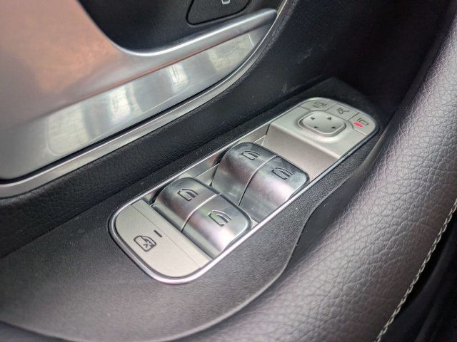 Used 2026 Mercedes-Benz GLE 350 4MATIC image 27