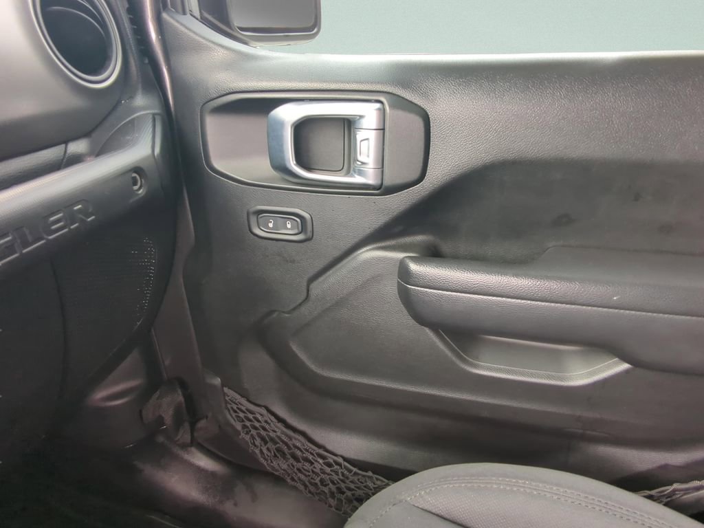 Used 2021 Jeep Wrangler Sport S image 15