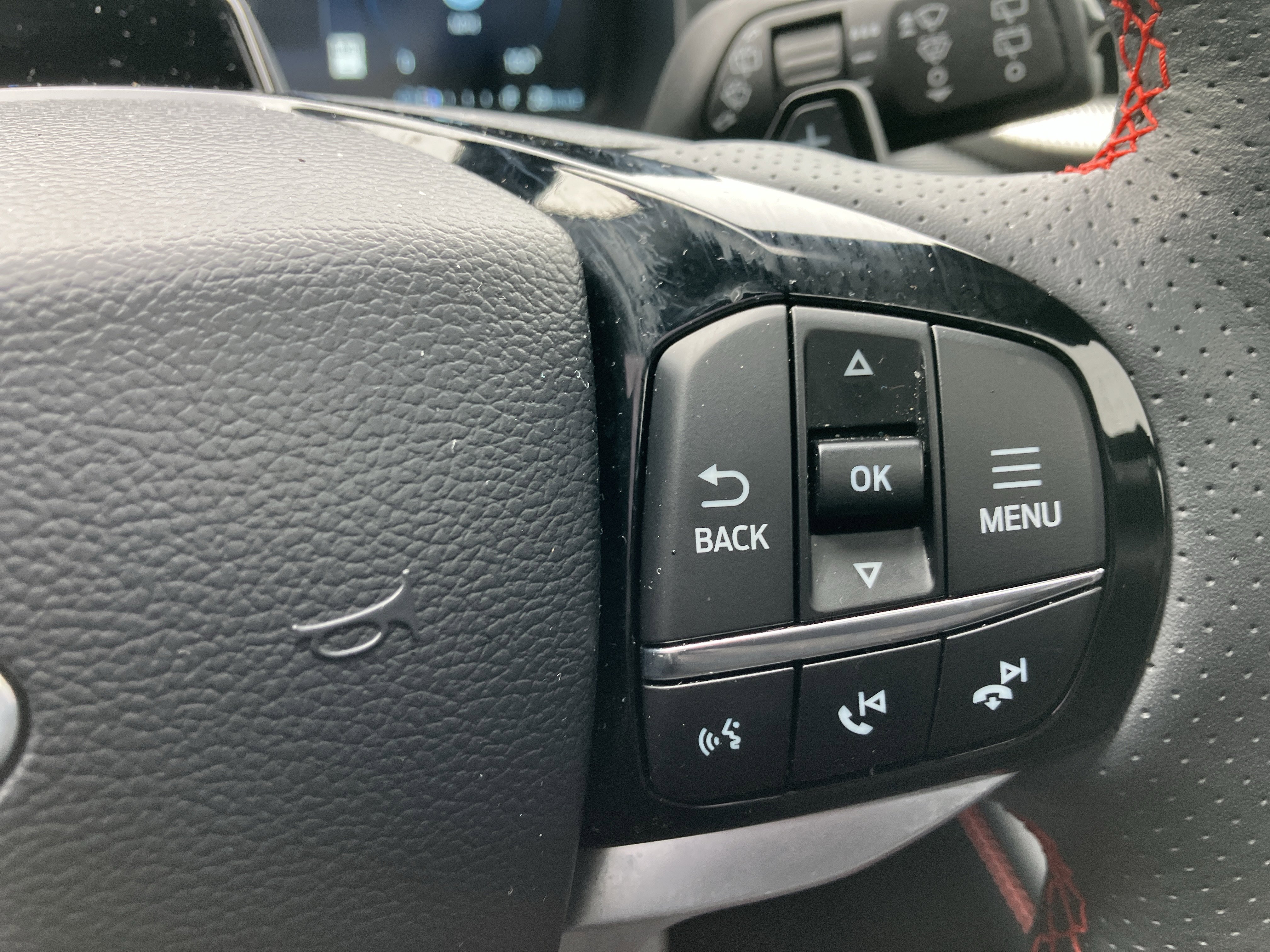 Certified 2025 Ford Explorer ST w/ Sun And Sound Package AWD/4WD image 27