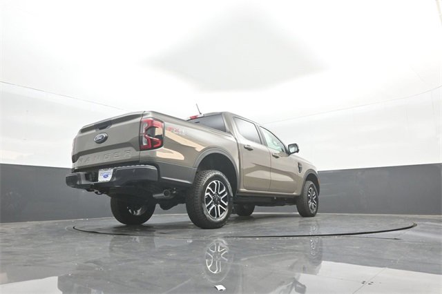 New 2025 Ford Ranger Lariat w/ FX4 Off-Road Package image 30