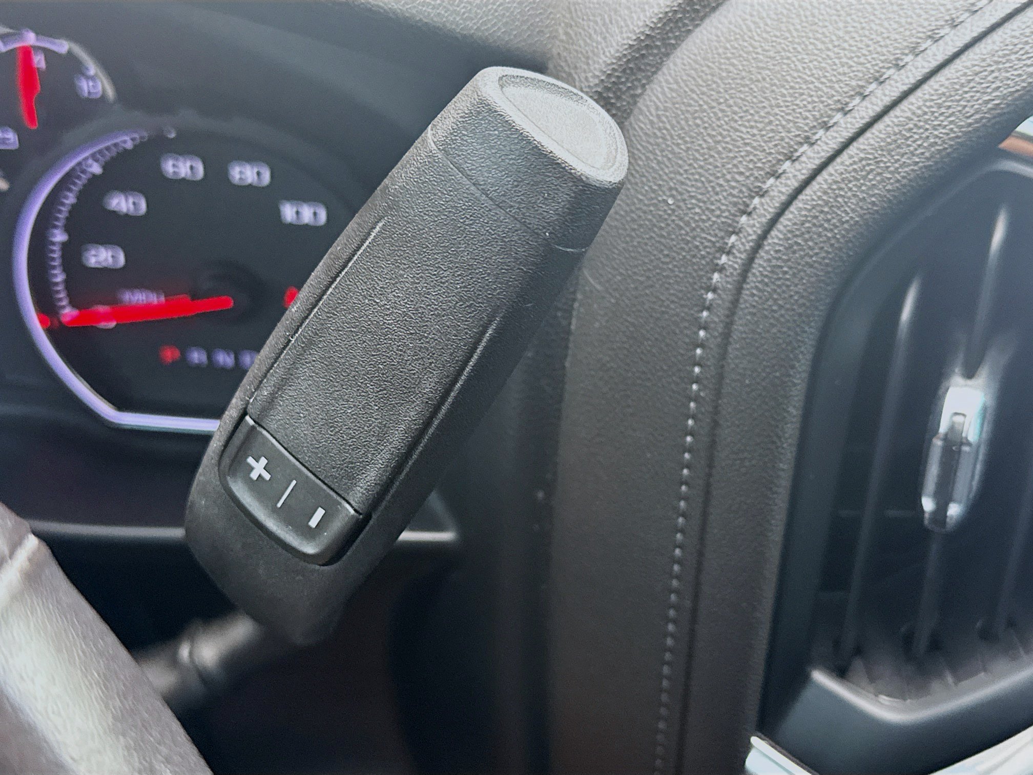 Used 2022 Chevrolet Silverado 1500 RST RWD image 15