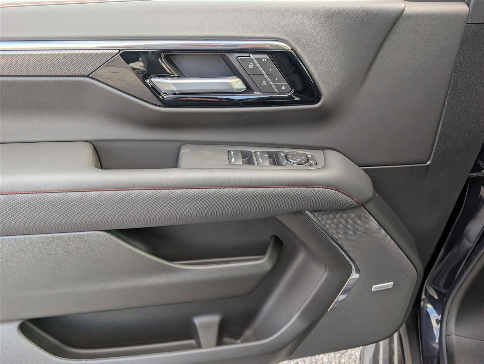 New 2026 Chevrolet Tahoe RST w/ Advanced Technology Package AWD/4WD image 20