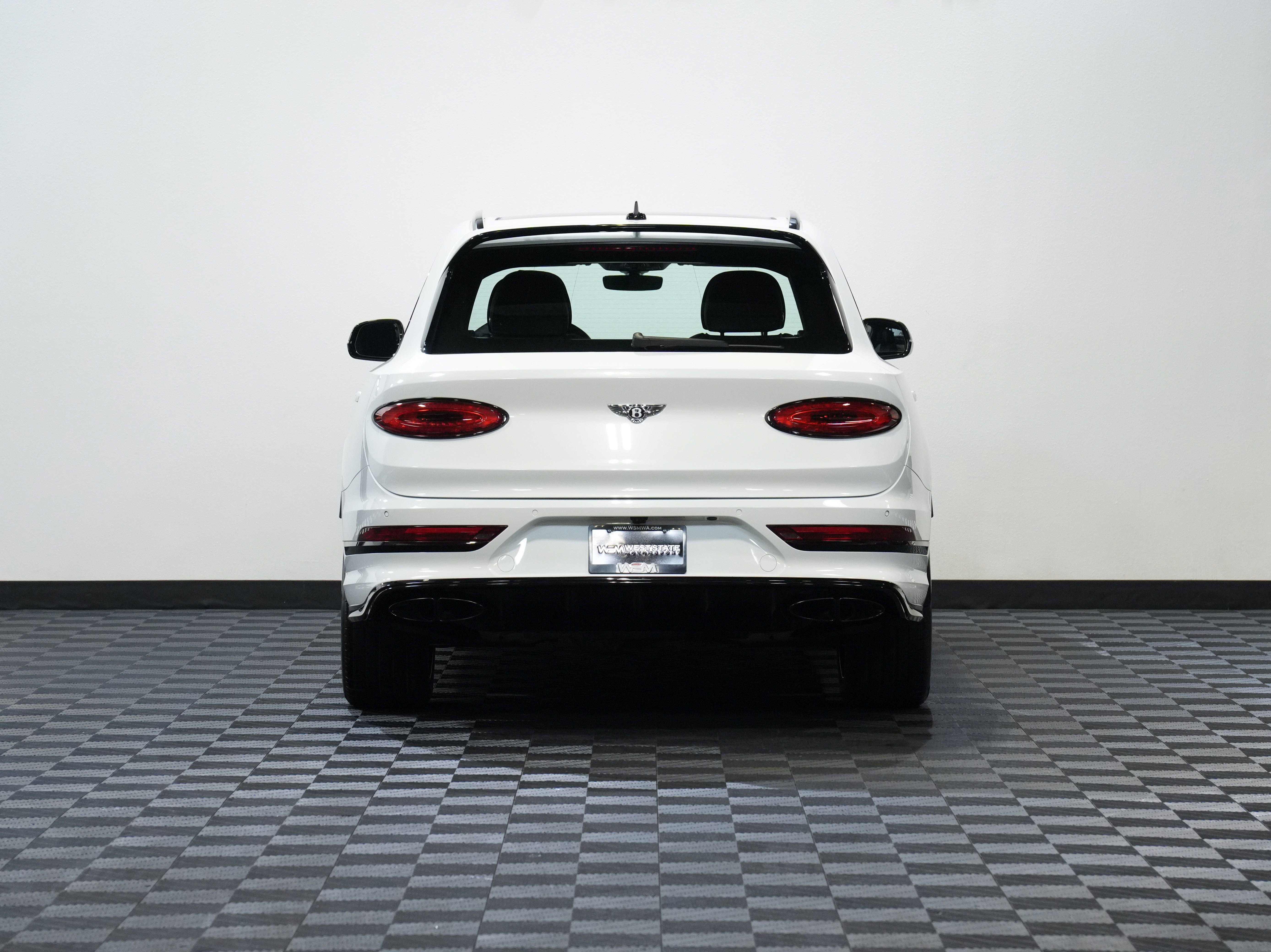 Used 2022 Bentley Bentayga image 7