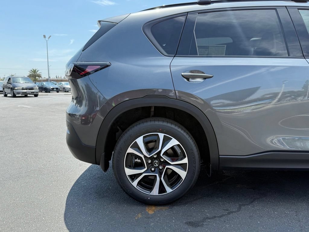 New 2026 MAZDA CX-5 Preferred AWD/4WD image 13