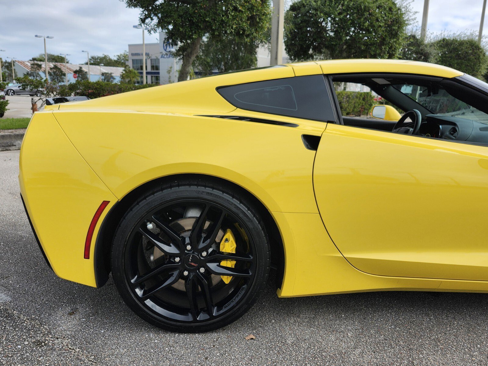 Used 2019 Chevrolet Corvette Stingray Coupe w/ 2LT Preferred Equipment Group image 4