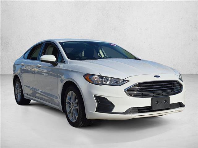Used 2020 Ford Fusion SE FWD image 3
