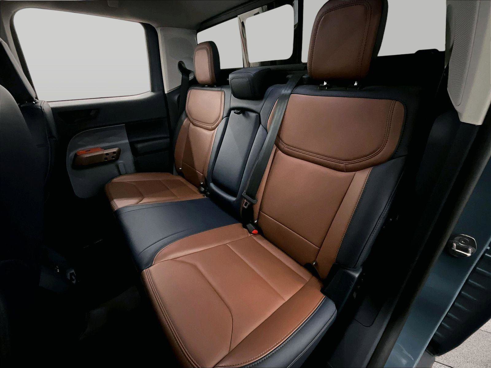 Used 2023 Ford Maverick Lariat w/ Equipment Group 500A Standard image 25