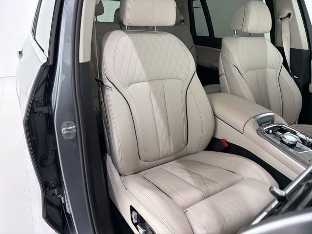 Certified 2023 BMW X7 xDrive40i w/ Executive Package AWD/4WD image 21