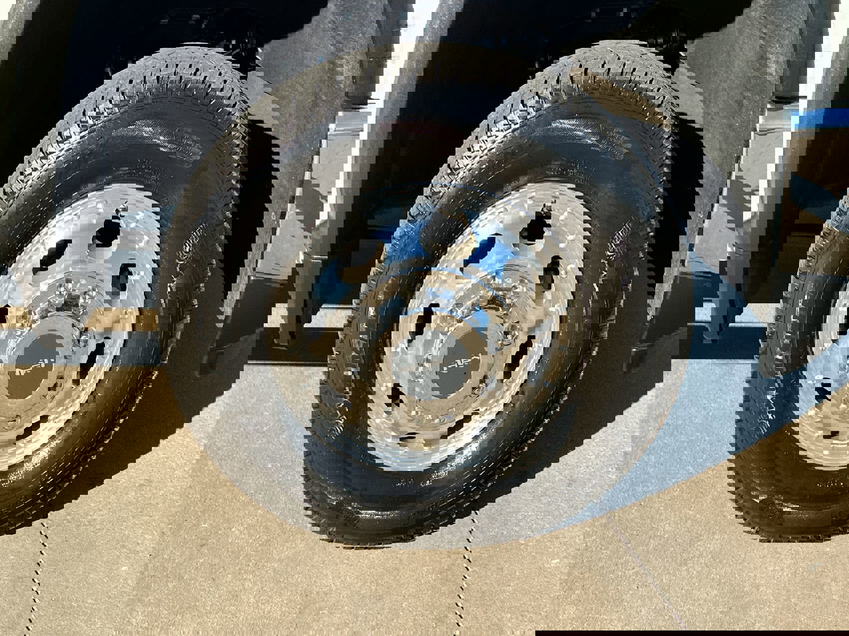 Used 2024 Chevrolet Silverado 3500 LT image 10