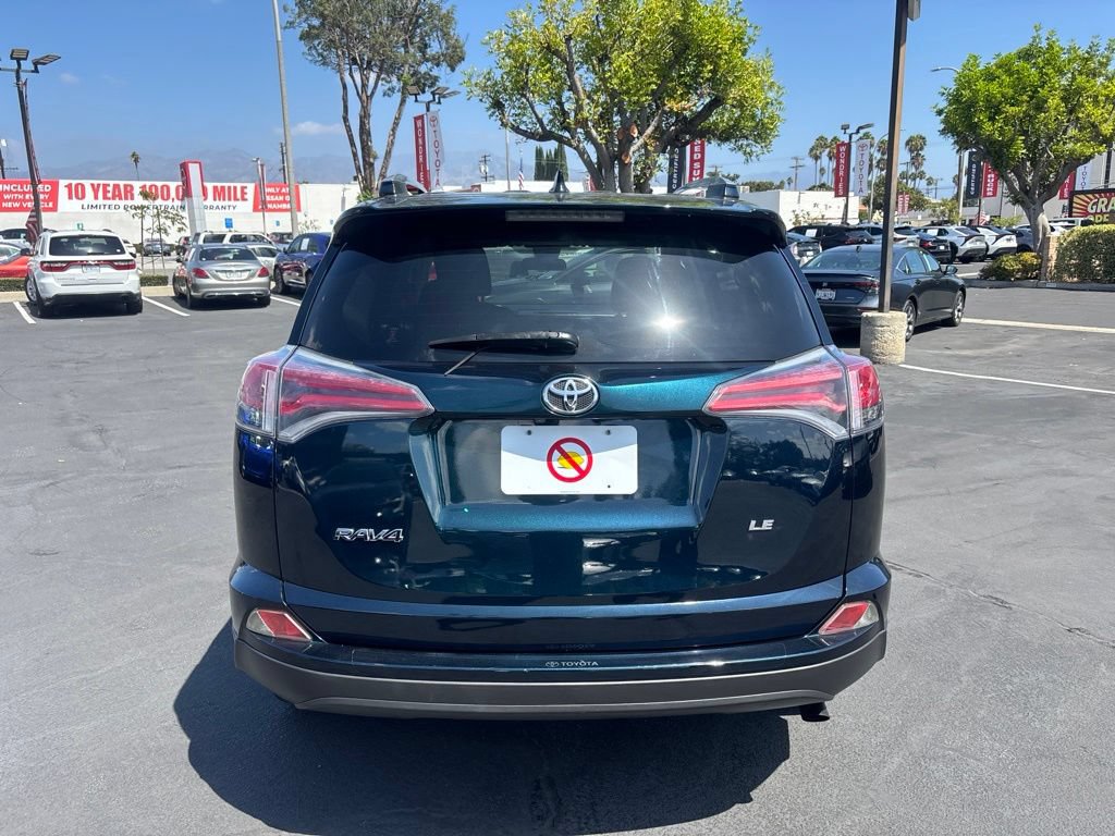 Used 2018 Toyota RAV4 LE w/ All Weather Liner Package FWD image 5