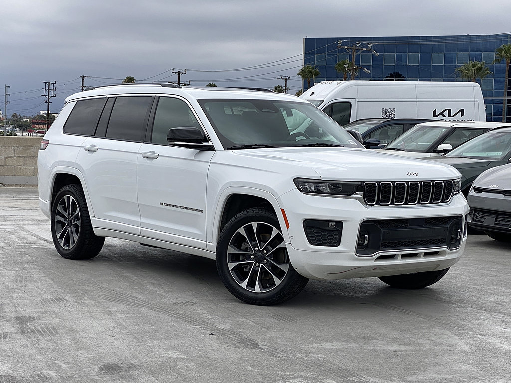 Used 2021 Jeep Grand Cherokee L Overland w/ Luxury Tech Group IV AWD/4WD image 1
