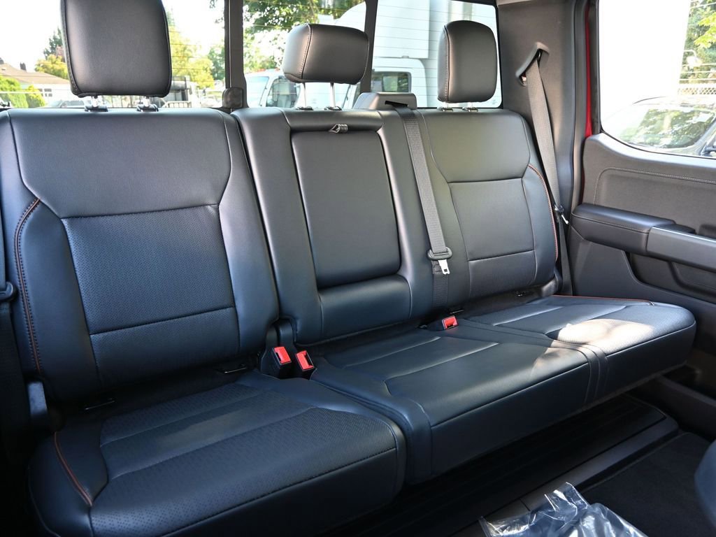 New 2025 Ford F350 Lariat w/ Lariat Ultimate Package image 34
