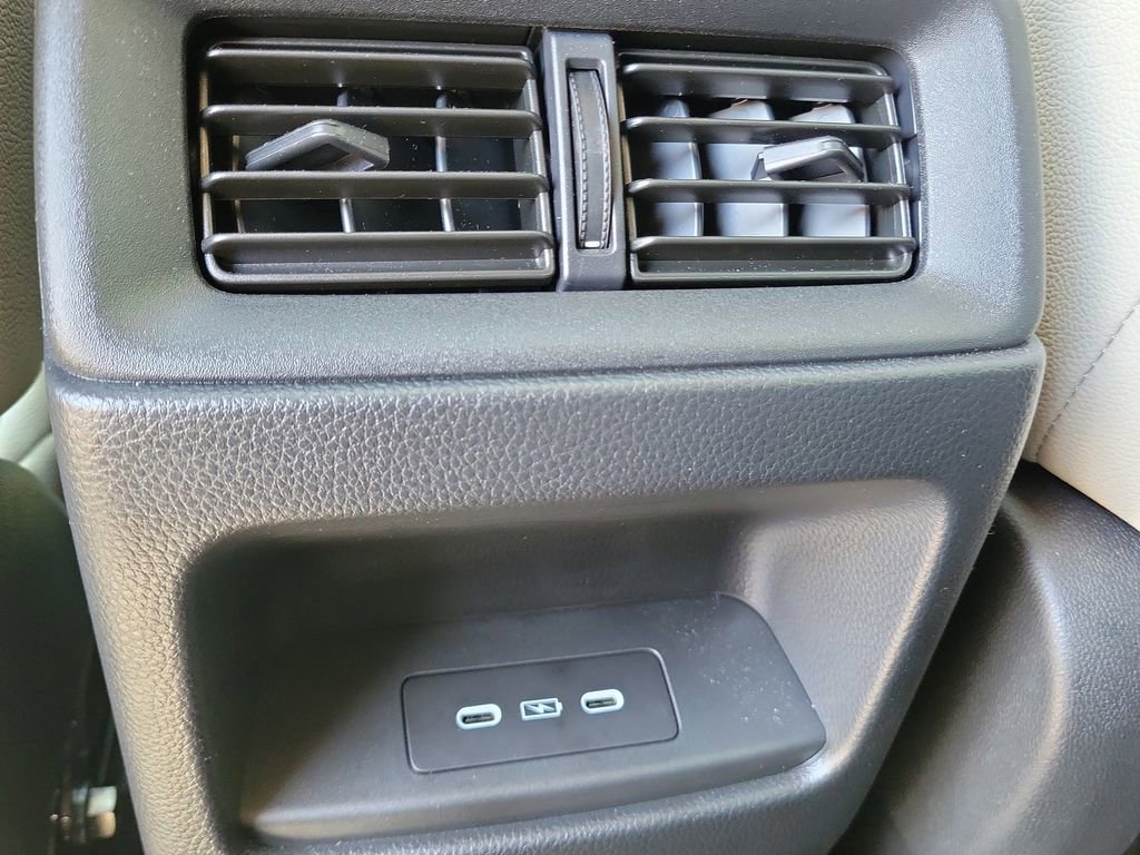 Used 2025 Honda CR-V EX image 12