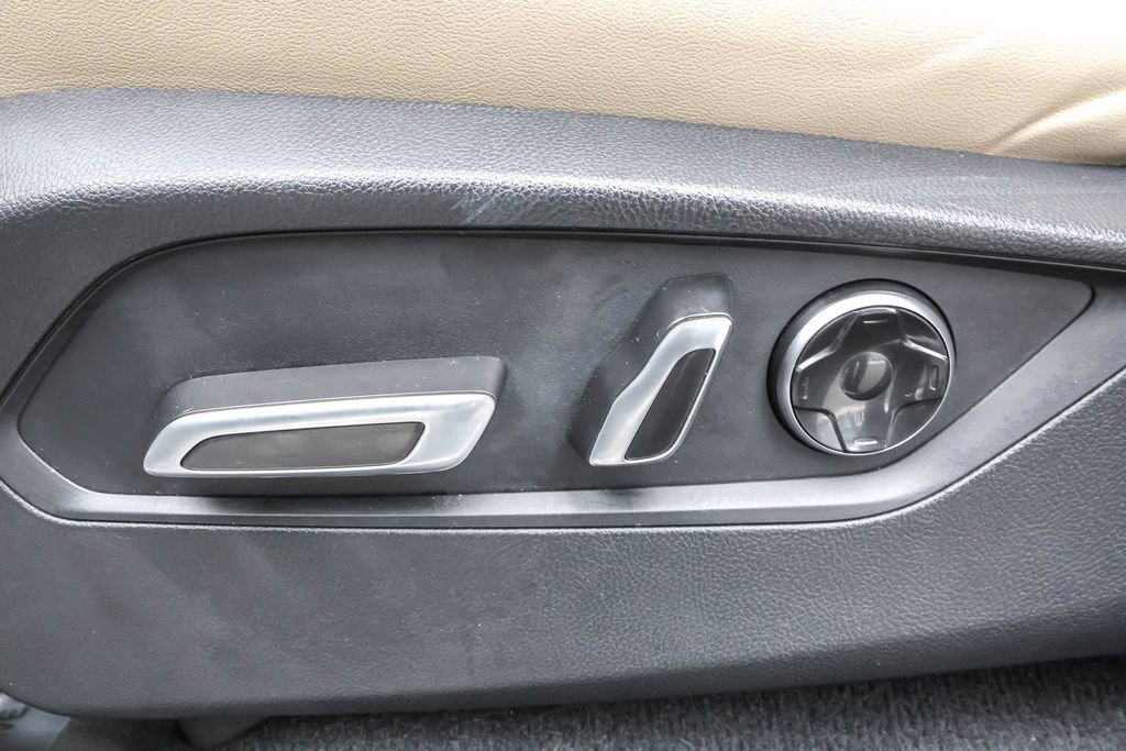 Used 2022 Acura MDX SH-AWD w/ Technology Package image 9