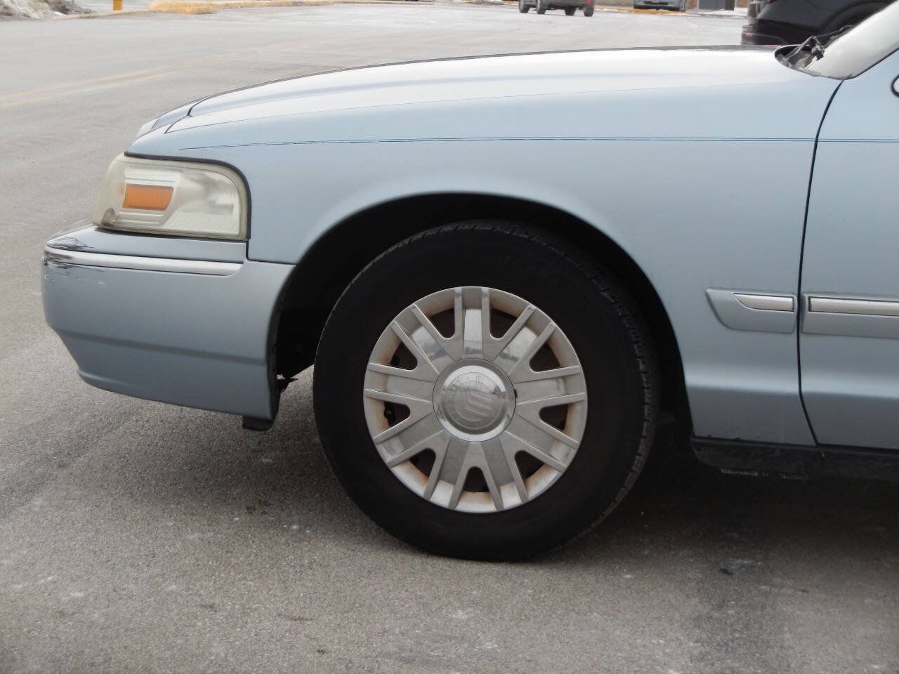 Used 2006 Mercury Grand Marquis GS RWD image 9