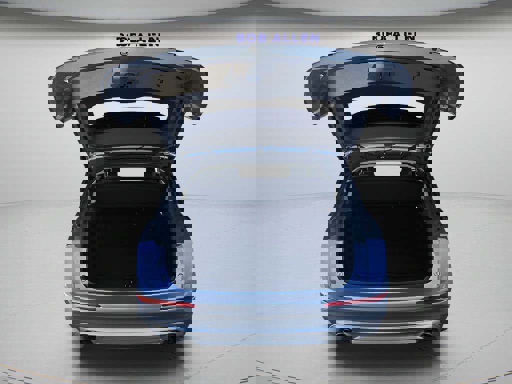 Used 2022 Lincoln Corsair FWD w/ Premium Package image 9