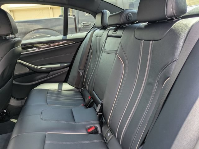 Used 2018 BMW 530e RWD image 14