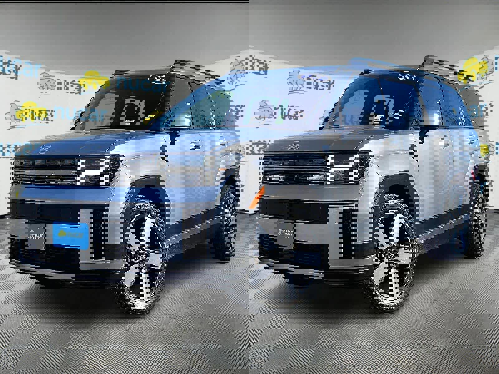 Used 2025 Hyundai Santa Fe Limited image 3