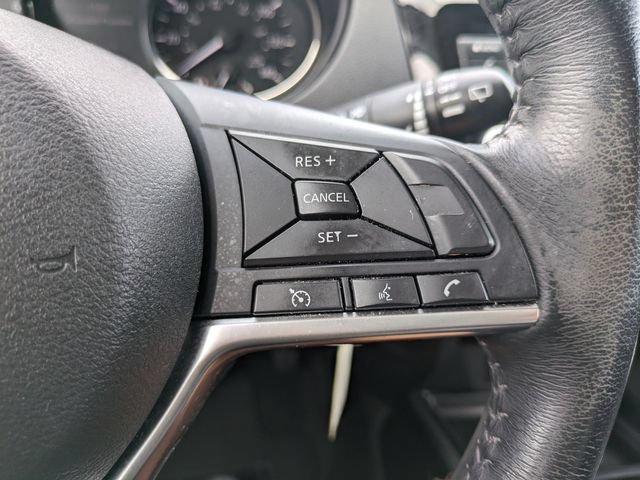 Used 2020 Nissan Rogue S w/ Special Edition Package FWD image 22