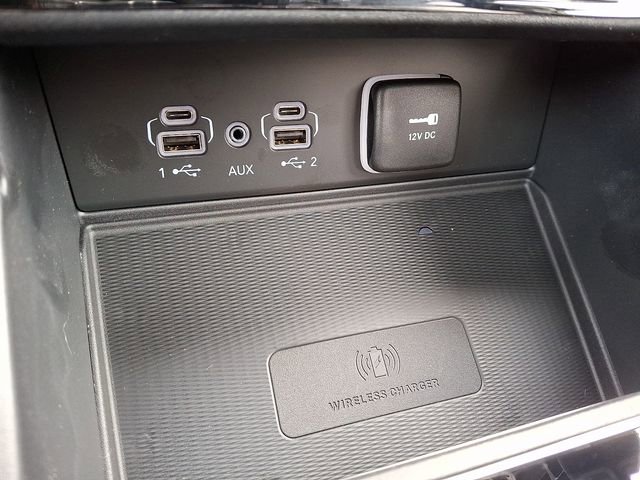 New 2025 Jeep Grand Cherokee Altitude image 22