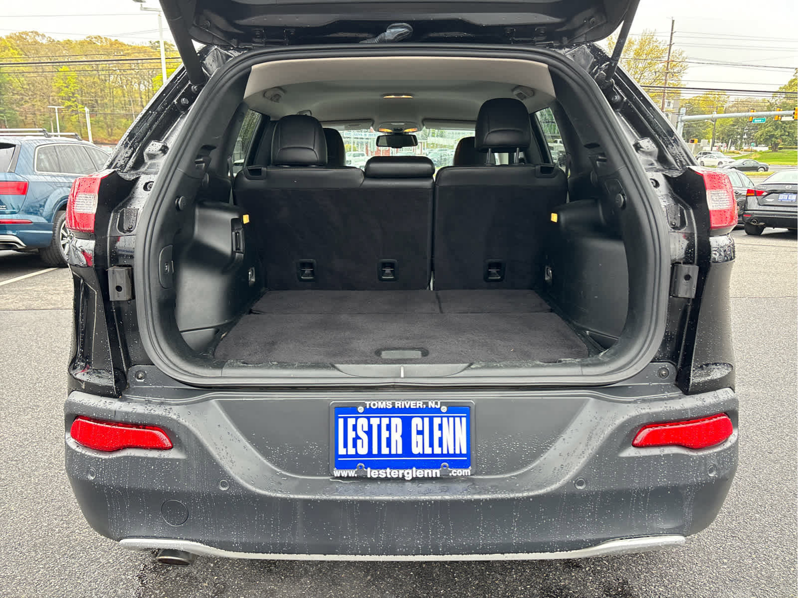 Used 2018 Jeep Cherokee Limited AWD/4WD image 22