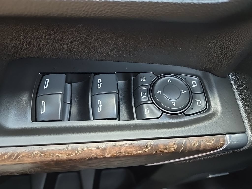 Used 2022 GMC Sierra 2500 Denali AWD/4WD image 28