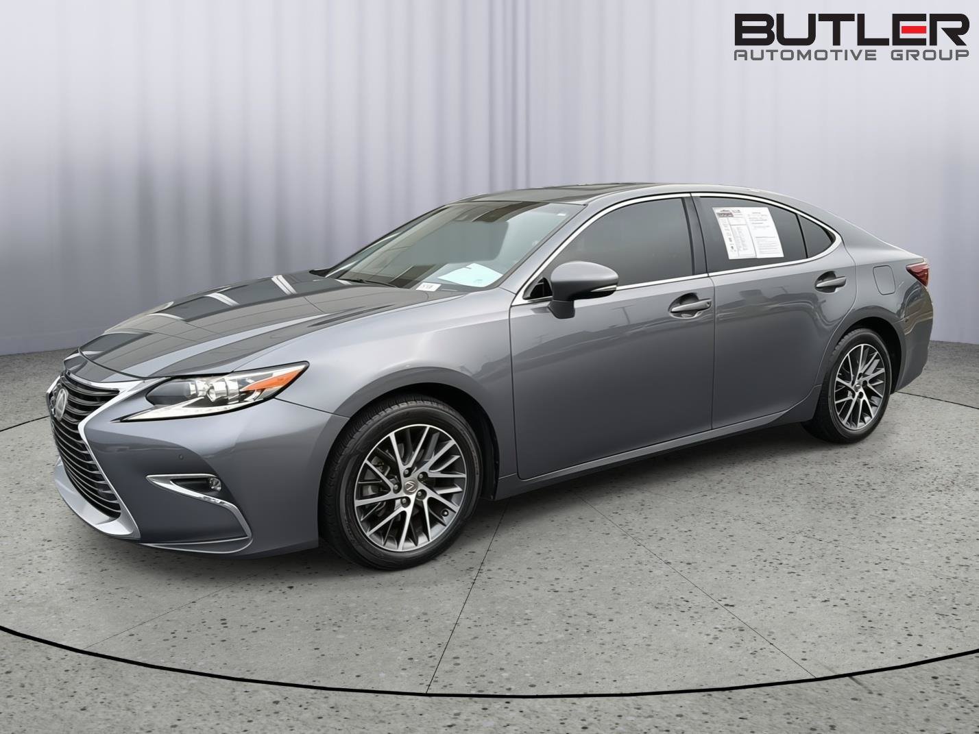 Used 2018 Lexus ES 350 w/ Luxury Package w/Wood Trim FWD image 1