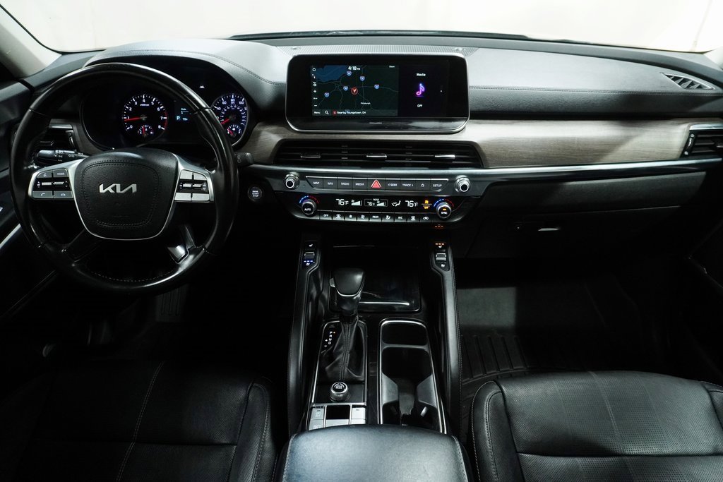 Used 2022 Kia Telluride EX w/ EX Premium Package image 19