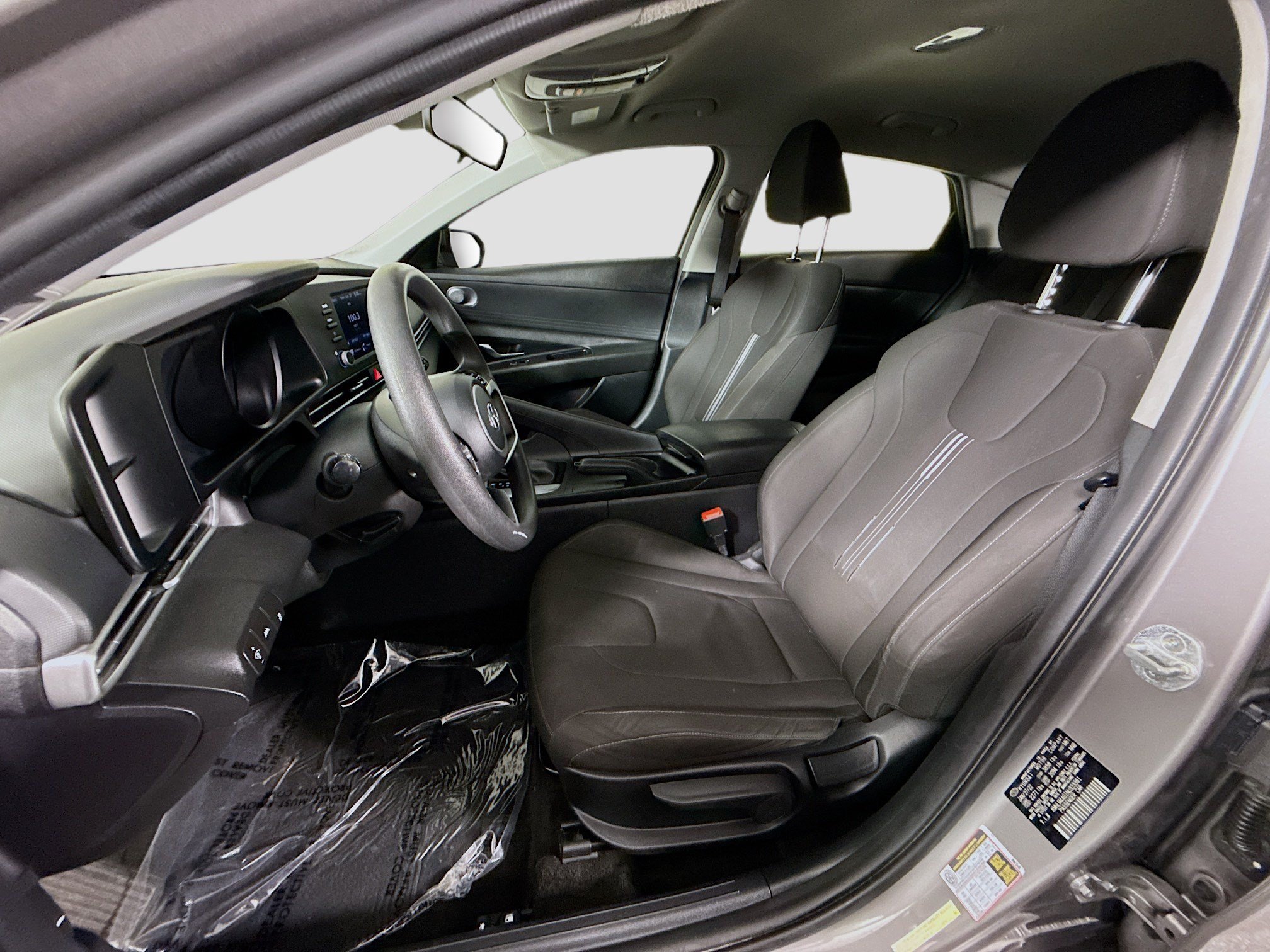 Used 2022 Hyundai Elantra SEL FWD image 22