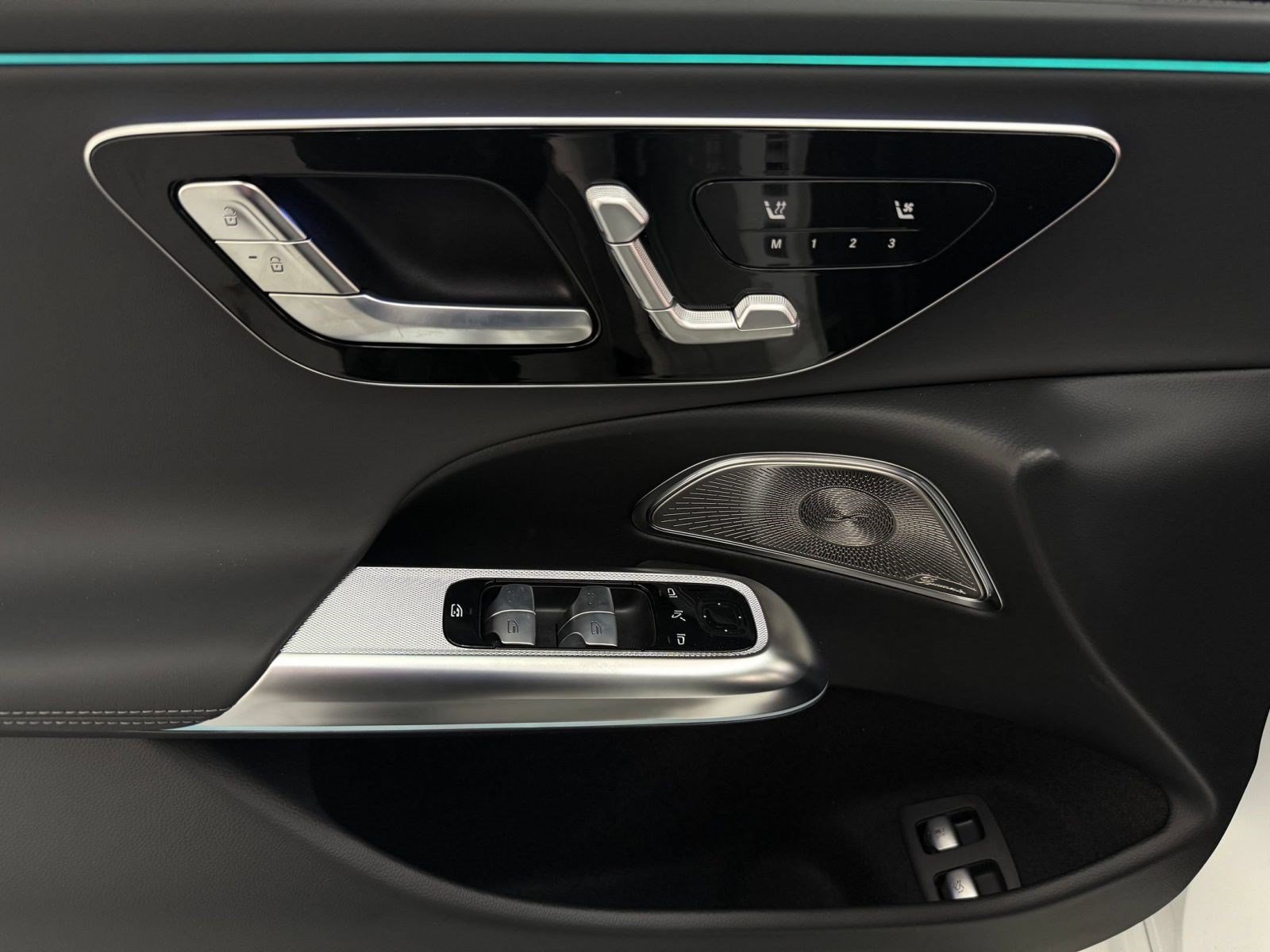New 2027 Mercedes-Benz E 53 AMG e 4MATIC Sedan image 11