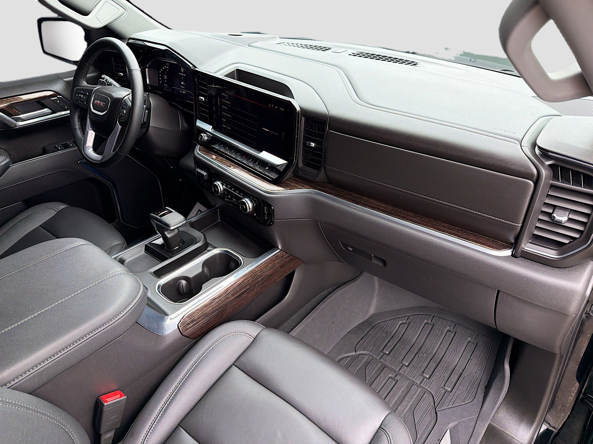 Used 2025 GMC Sierra 1500 Elevation w/ Elevation Premium Package image 13