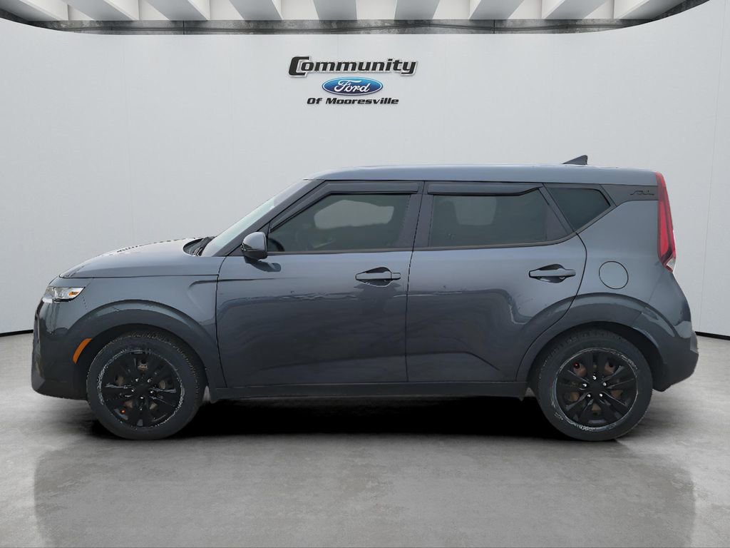 Used 2020 Kia Soul LX image 5