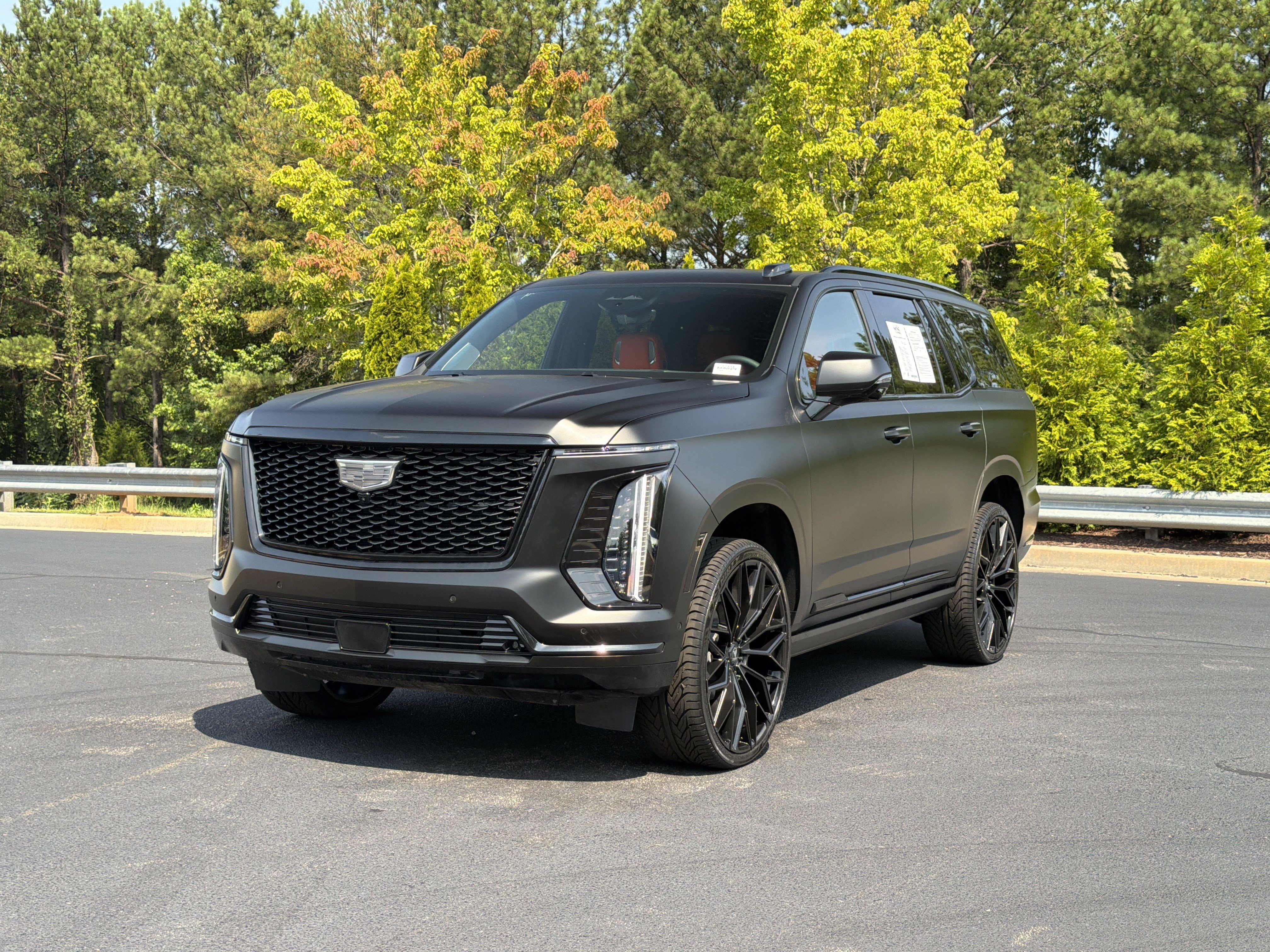 Used 2026 Cadillac Escalade Platinum Sport w/ LPO, ONYX Package AWD/4WD image 13