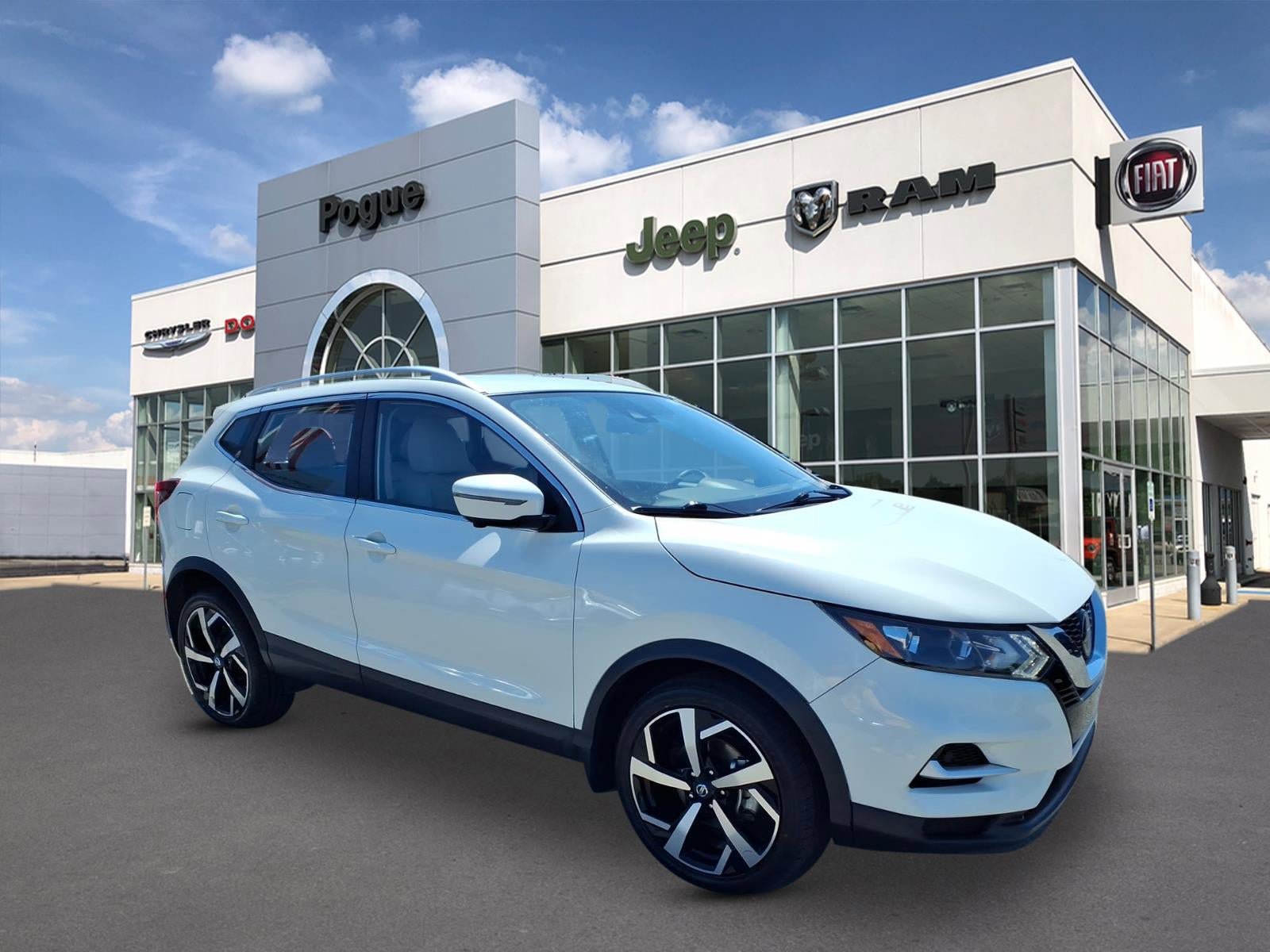 Used 2022 Nissan Rogue Sport SL