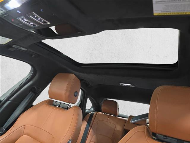 Used 2024 Jaguar XF R-Dynamic SE AWD/4WD image 30