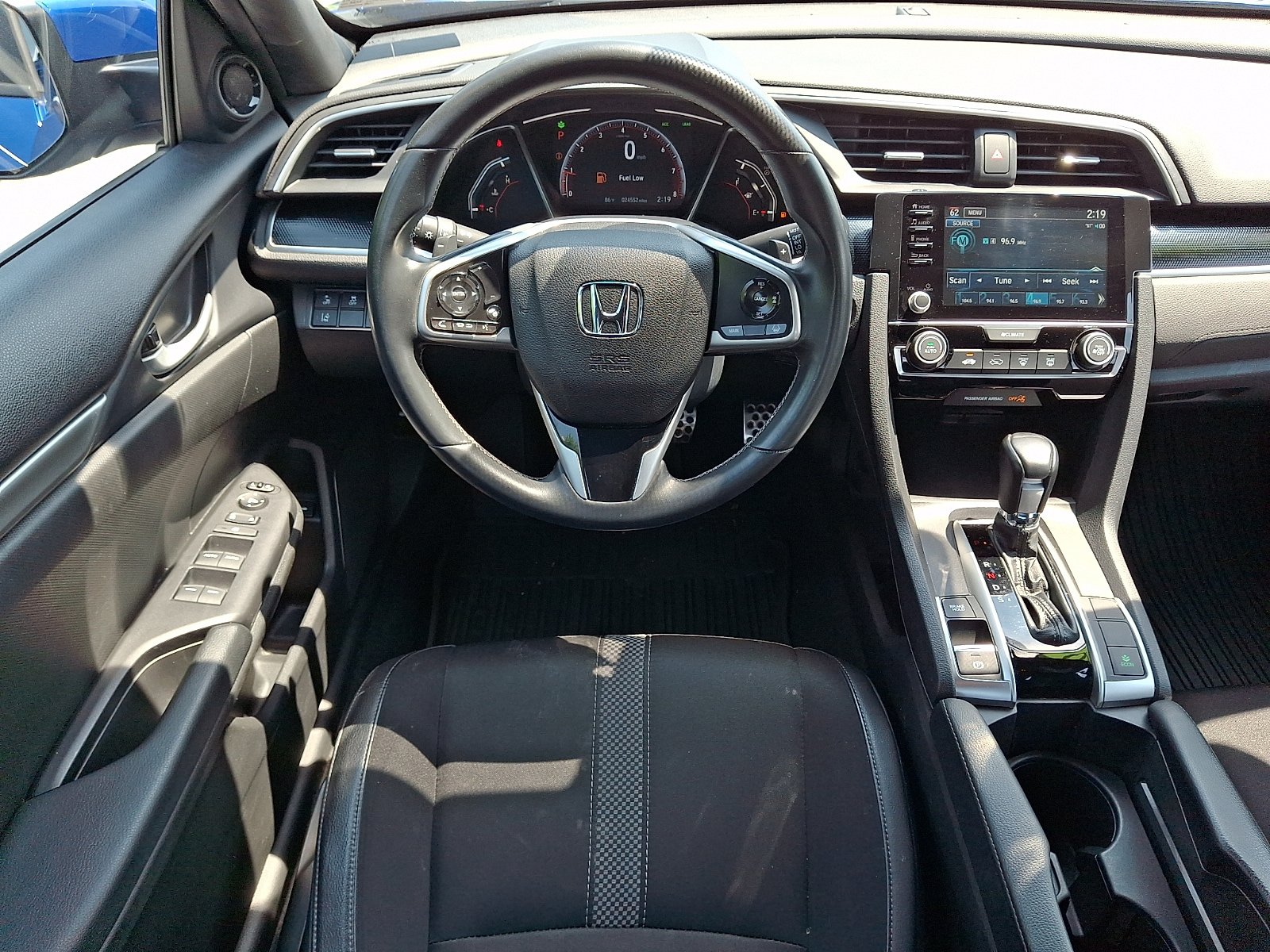 Used 2020 Honda Civic Sport image 11