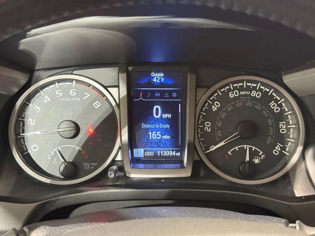 Used 2019 Toyota Tacoma SR5 AWD/4WD image 23