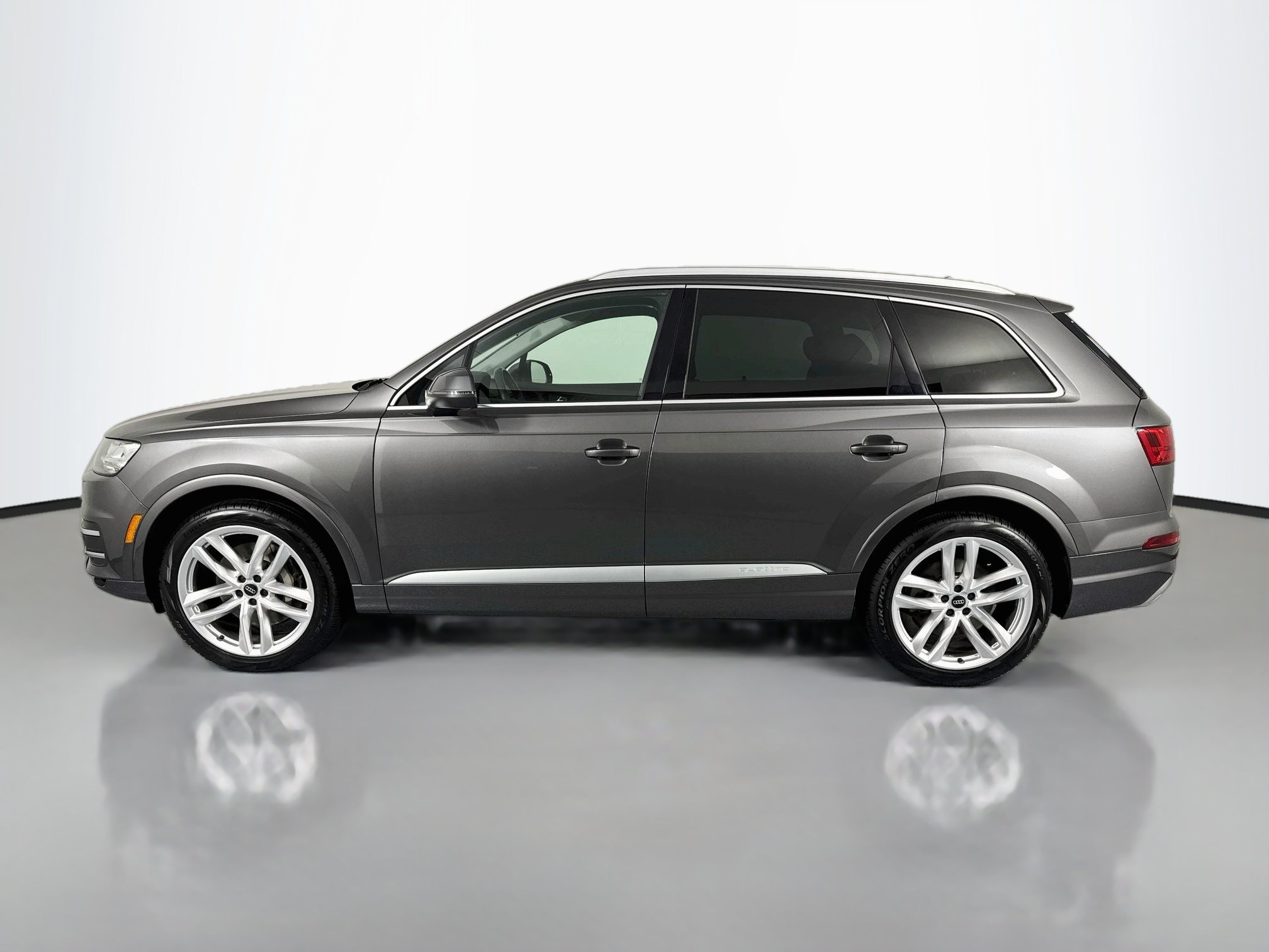 Used 2018 Audi Q7 3.0T Prestige w/ Prestige Package AWD/4WD image 8