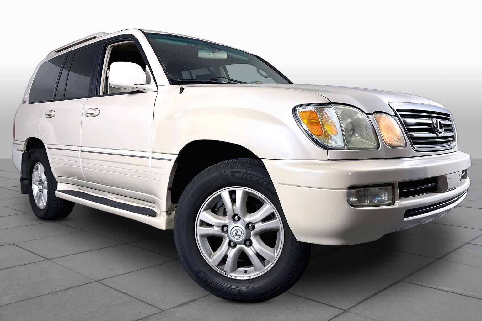 Used 2005 Lexus LX 470 4WD image 2