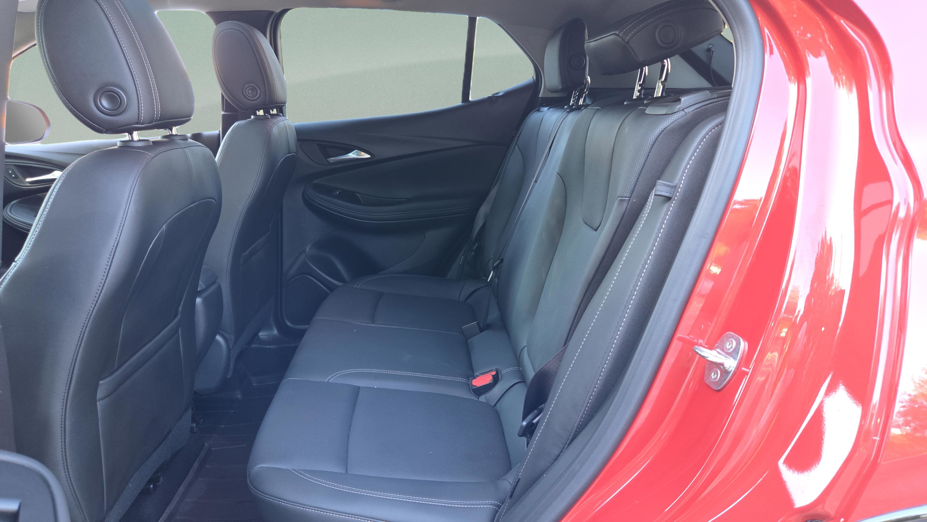 Used 2024 Buick Encore GX Sport Touring w/ Experience Buick Package FWD image 10