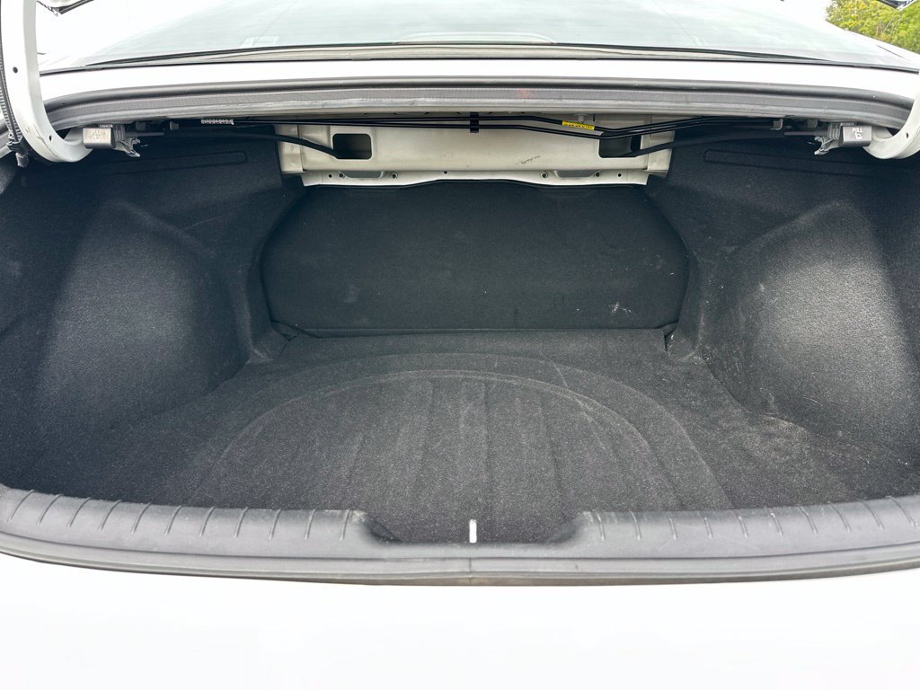 Used 2024 Hyundai Elantra SEL FWD image 30