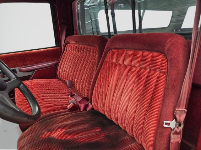 Used 1990 Chevrolet Silverado 1500 2WD Regular Cab image 17