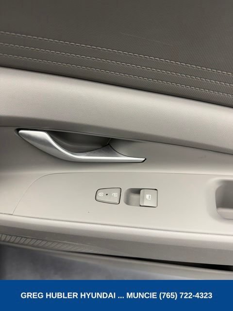 Used 2023 Hyundai Elantra SE FWD image 53