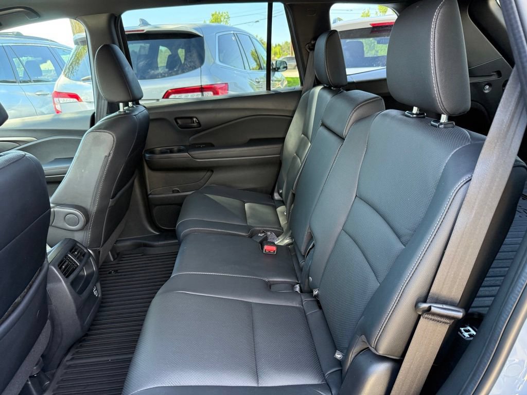 Used 2022 Honda Passport EX-L image 12