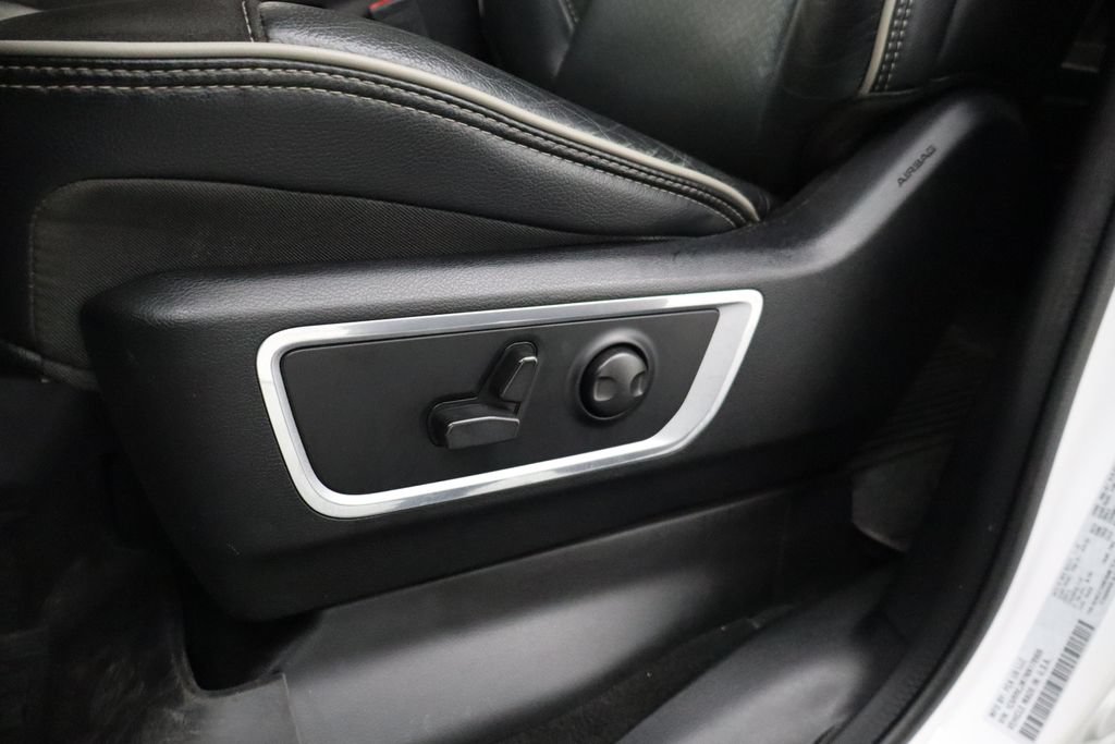 Used 2022 RAM 1500 Laramie RWD image 10