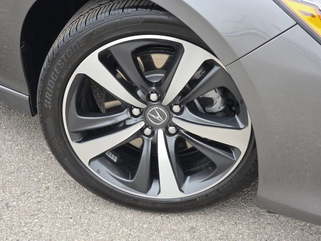 Used 2025 Acura TLX w/ Technology Package image 17
