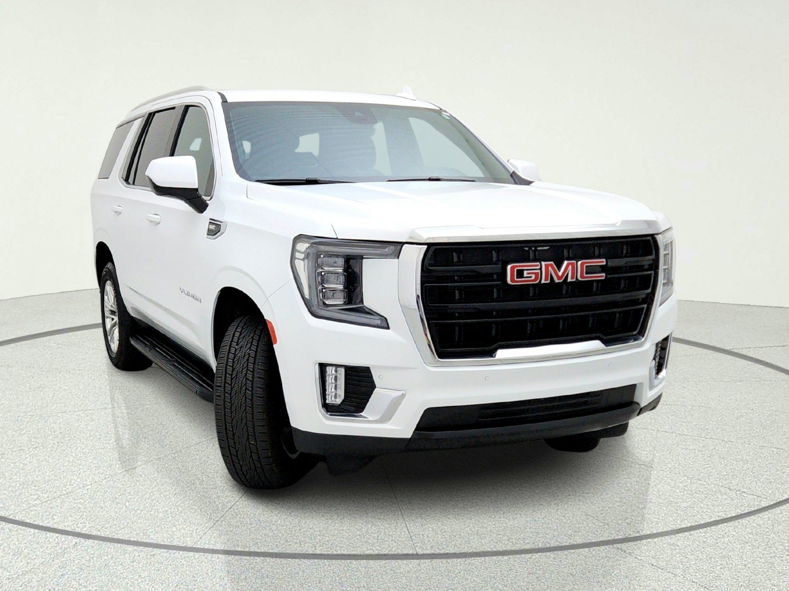 Used 2024 GMC Yukon SLE w/ Max Trailering Package AWD/4WD image 4